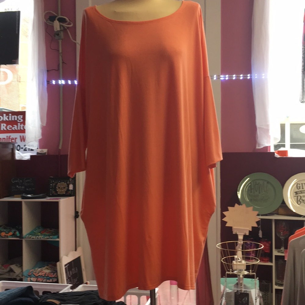 Shirt with pockets